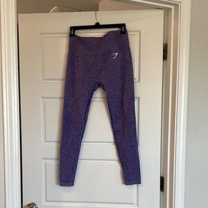 Gymshark women Leggings in Vibrant Purple